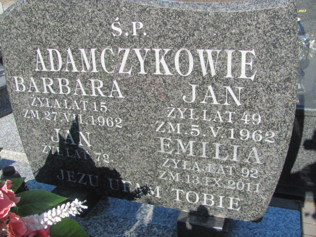 Barbara Adamczyk 1949 Chobrzany - Grobonet - Wyszukiwarka osób pochowanych